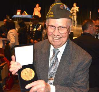 Amos Chapman Awarded Medal for Phillipine Service in WWII